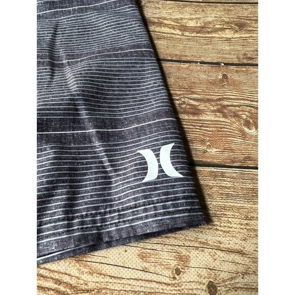 Hurley Board Shorts Size 6 - Picture 3 of 6